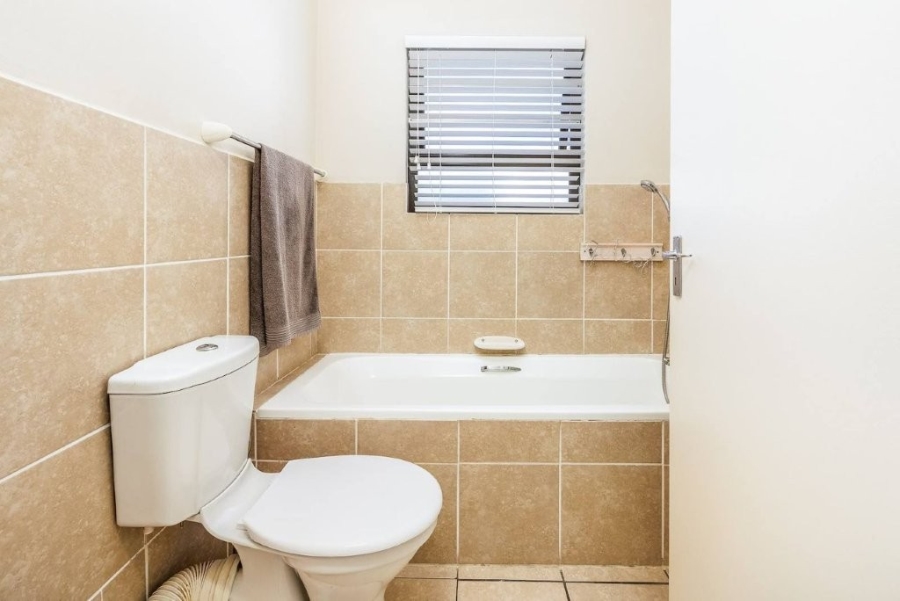 3 Bedroom Property for Sale in Jagtershof Western Cape
